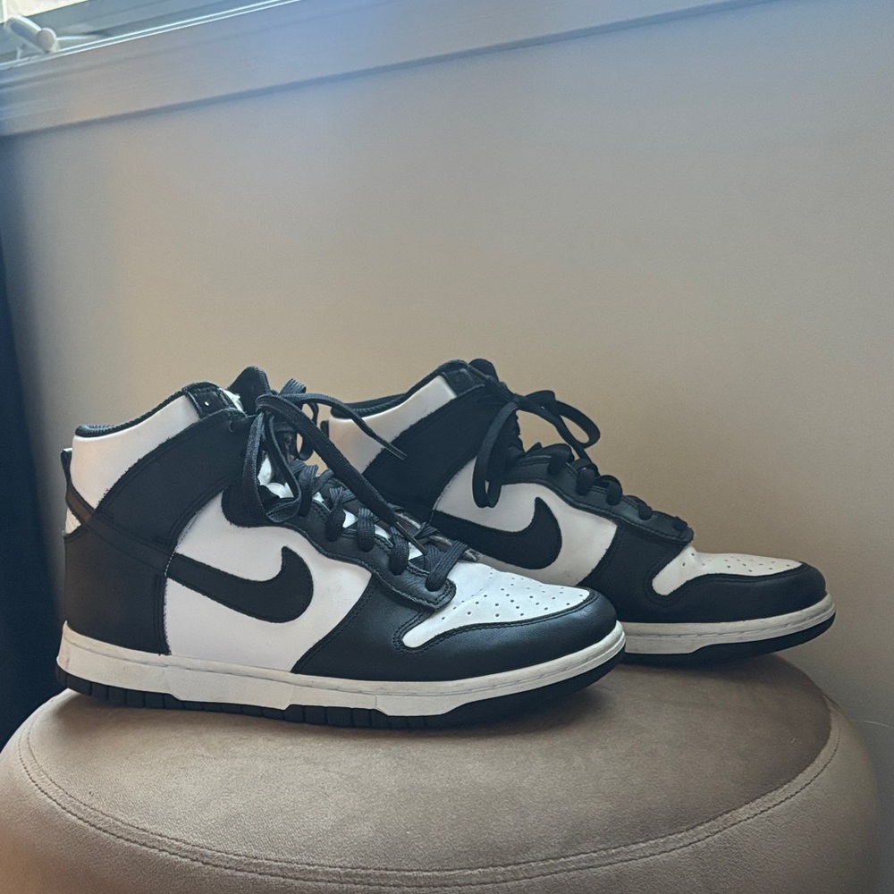 Nike Black and White High-Tops